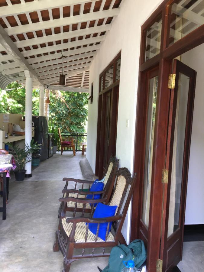 Unawatuna Backpacker Lodge Екстериор снимка